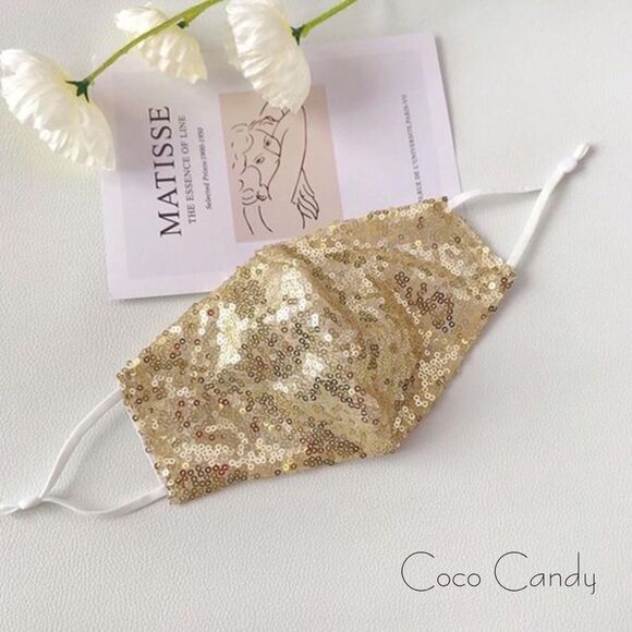 🆕Luxury Gold Sequin Face Mask - Picture 7 of 11